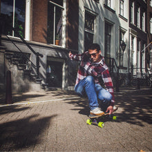 Load image into Gallery viewer, Surfeeling USA The Outline Surfboard Series Skateboard