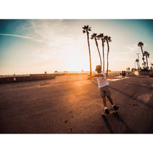 Load image into Gallery viewer, Surfeeling USA Hang Loose Surfboard Series Skateboard